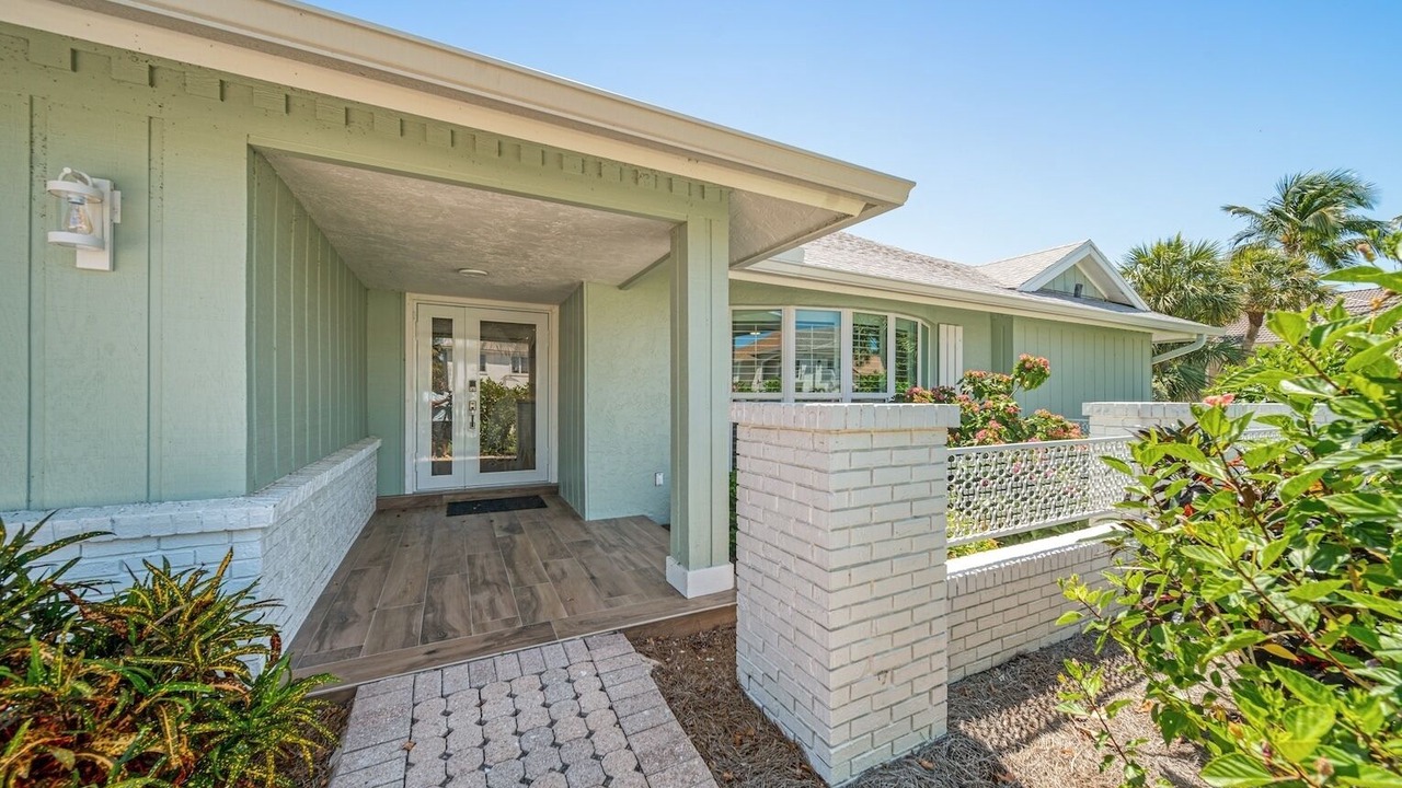 Photo of Outdoor in Beachview Country Club Estates