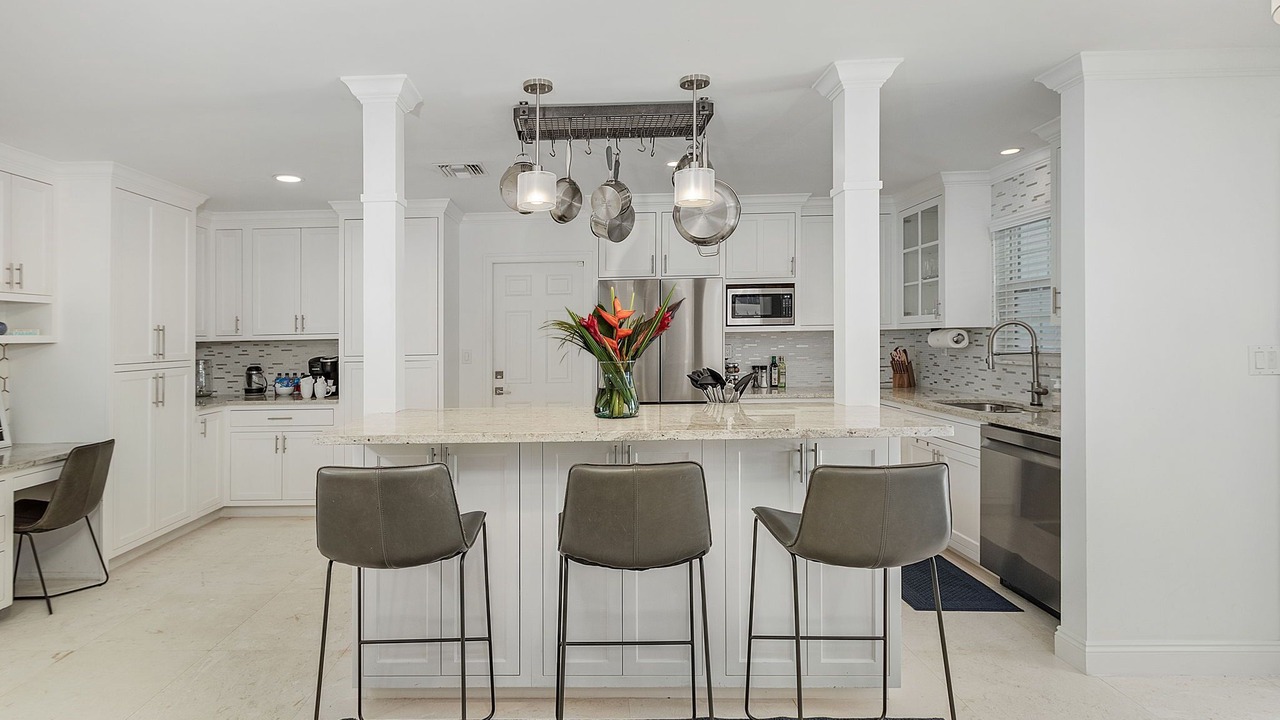Photo of Kitchen in Lake Park