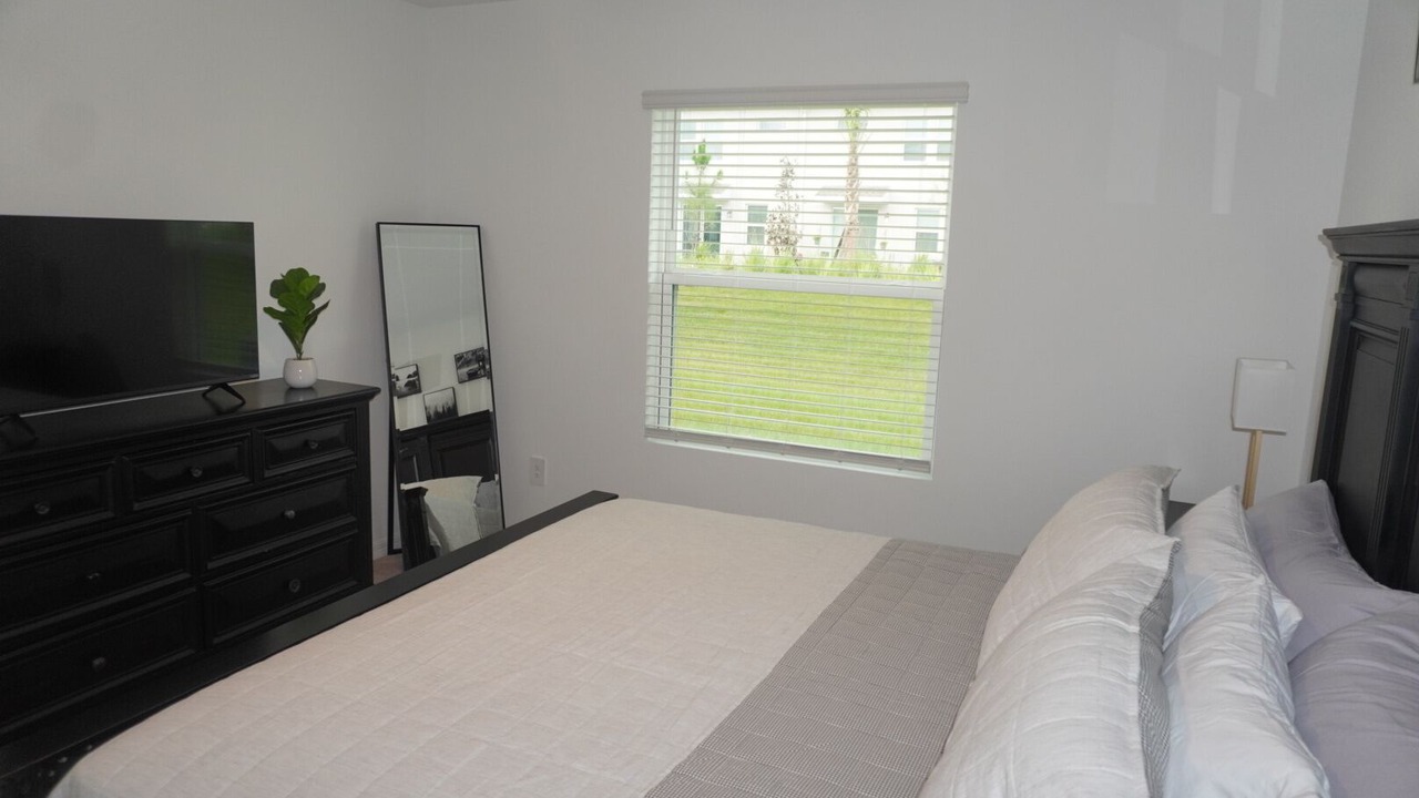 Photo of Bedroom in Poinciana
