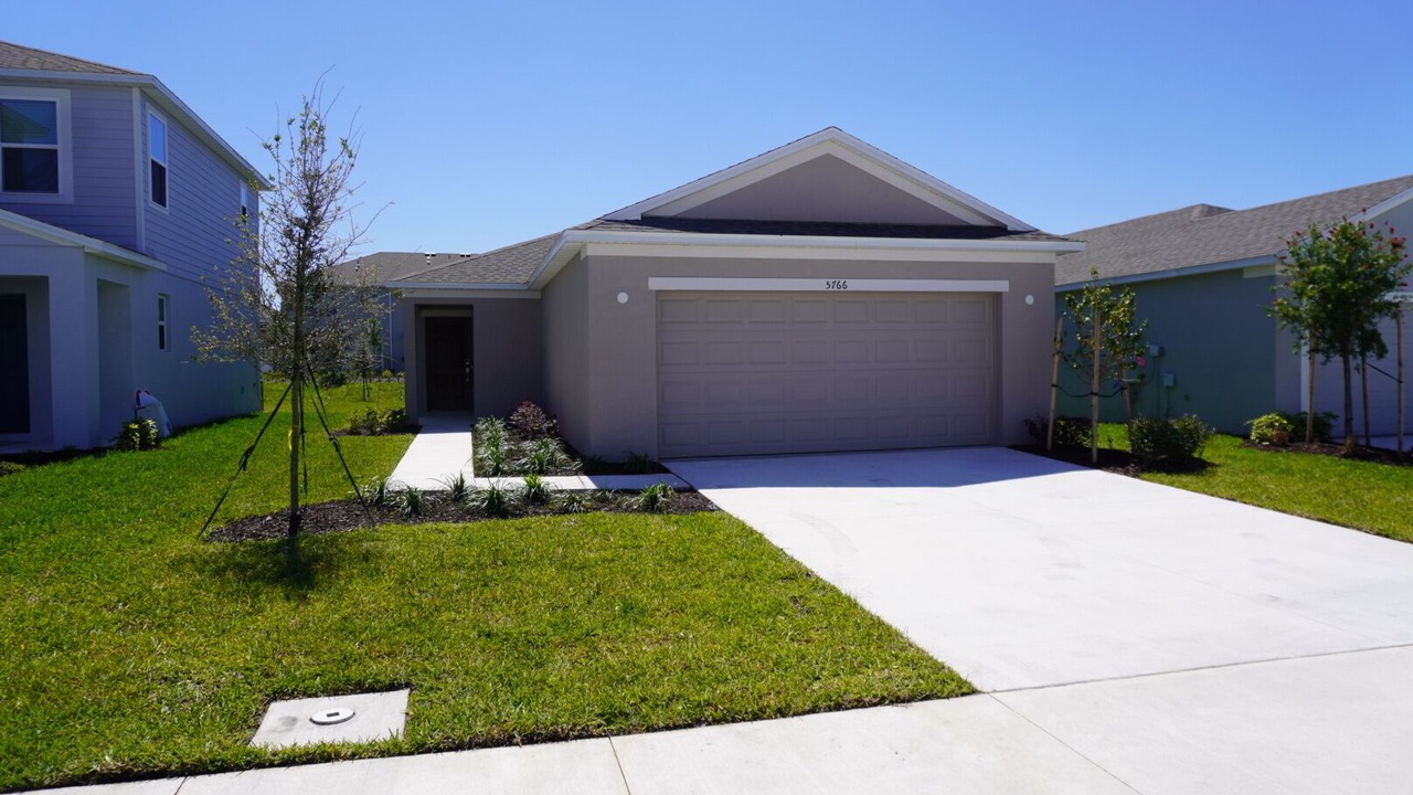 Photo of Outdoor in Poinciana