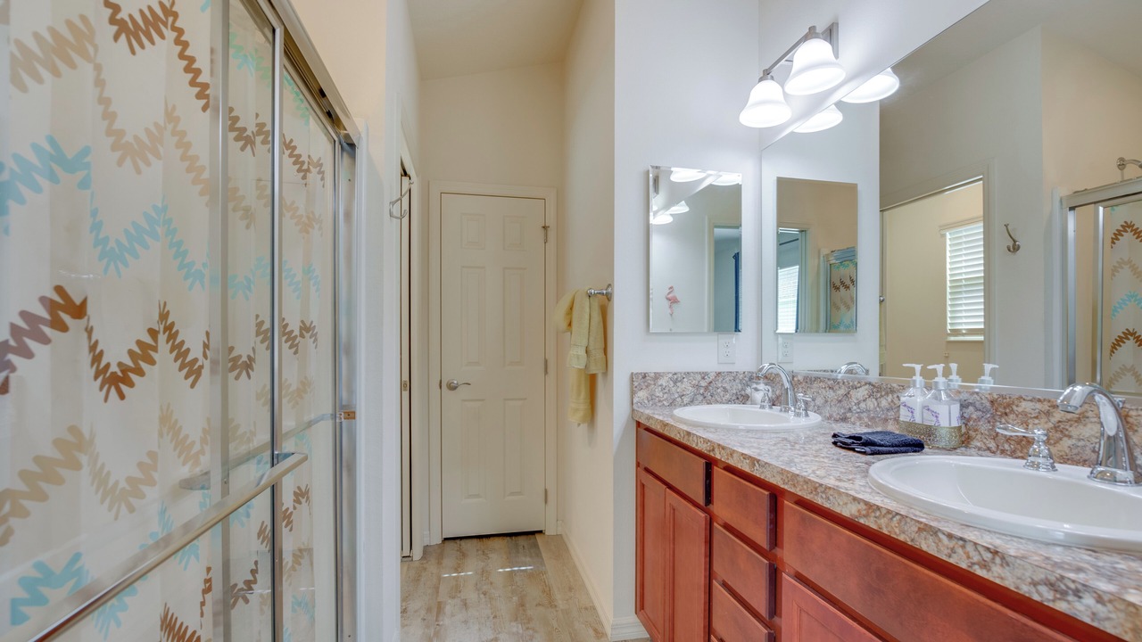 Photo of Bathroom in Wildwood