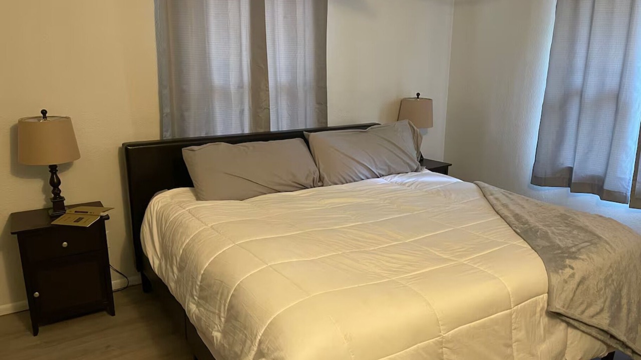 Photo of Bedroom in Oldsmar