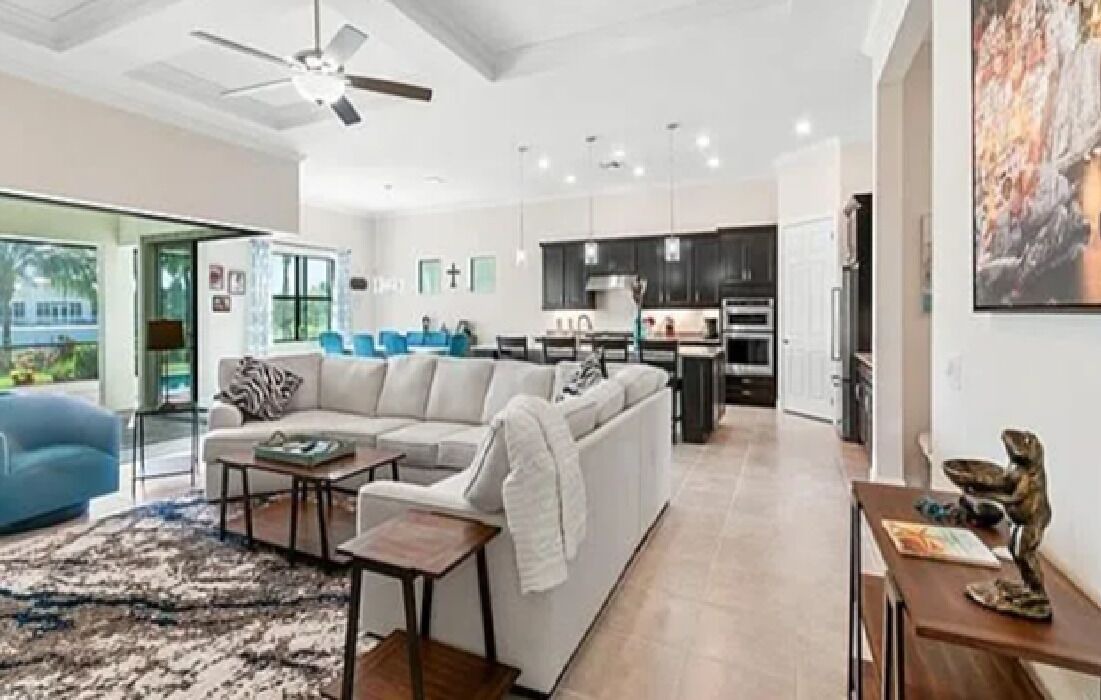 Photo of Livingroom in Rural Estates