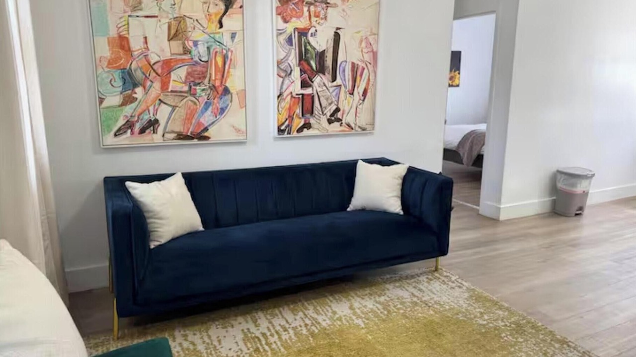Photo of Livingroom in Overtown