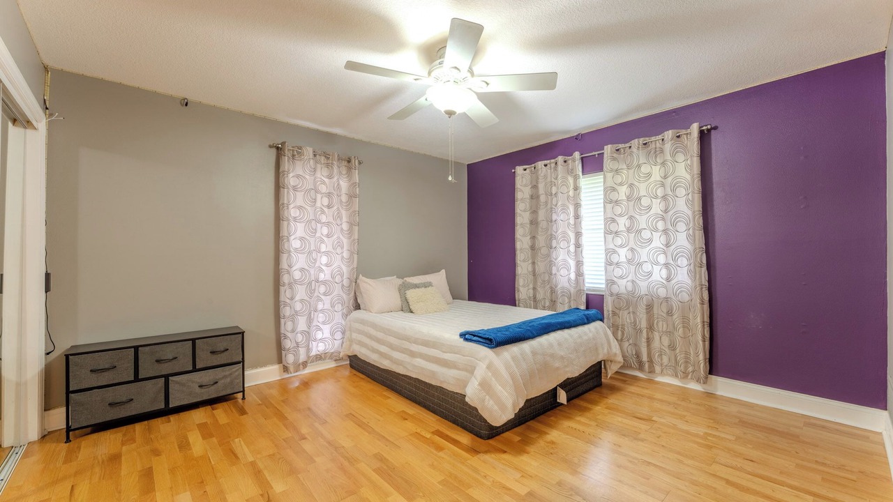 Photo of Bedroom in Edgewood