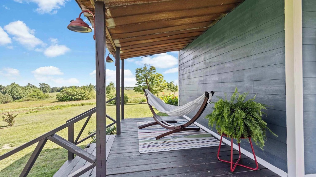 Photo of Patio Balcony in Valley Head