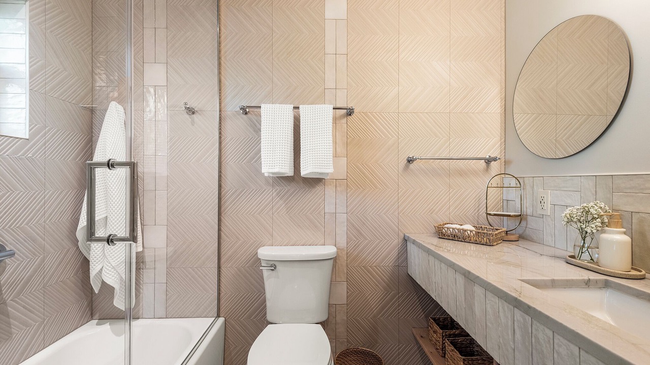 Photo of Bathroom in Crescent Beach