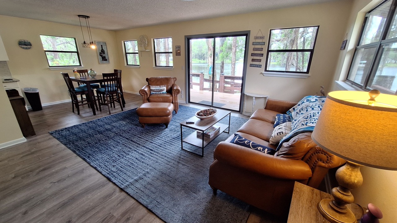 Photo of Livingroom in Odessa