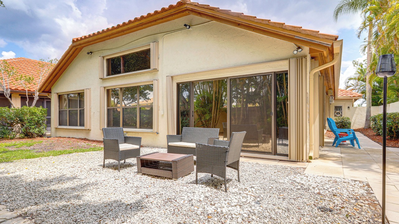 Photo of Patio Balcony in Palm City