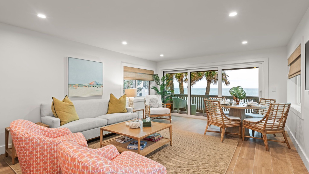 Photo of Livingroom in Belleair Beach
