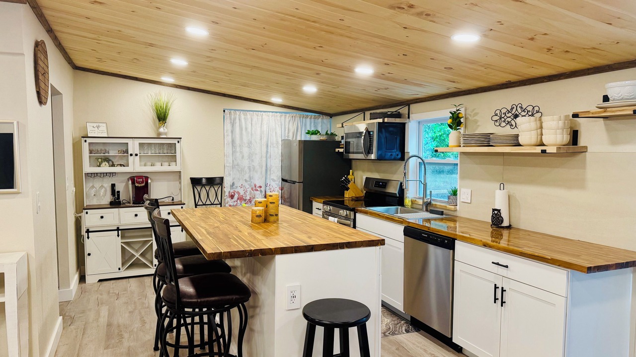 Photo of Kitchen in Lake City