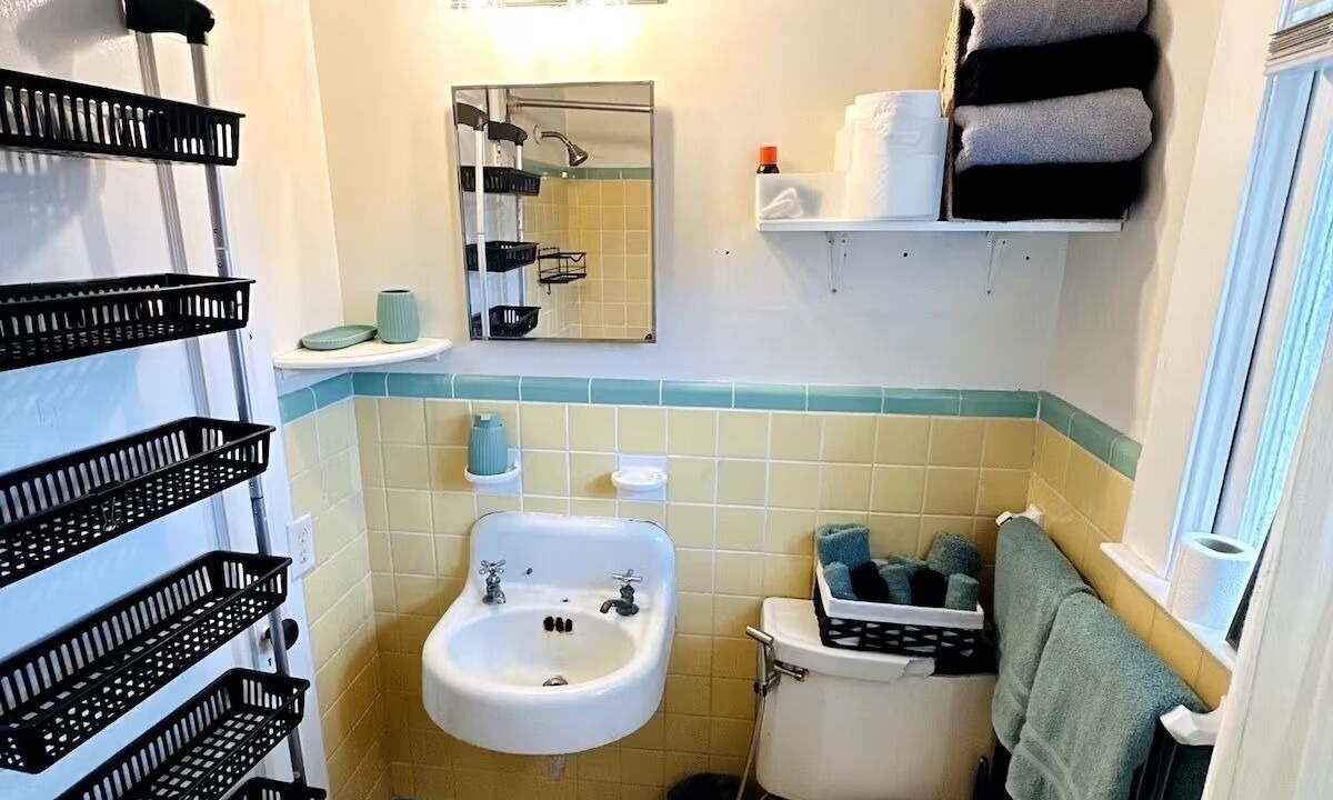 Photo of Bathroom in University Heights
