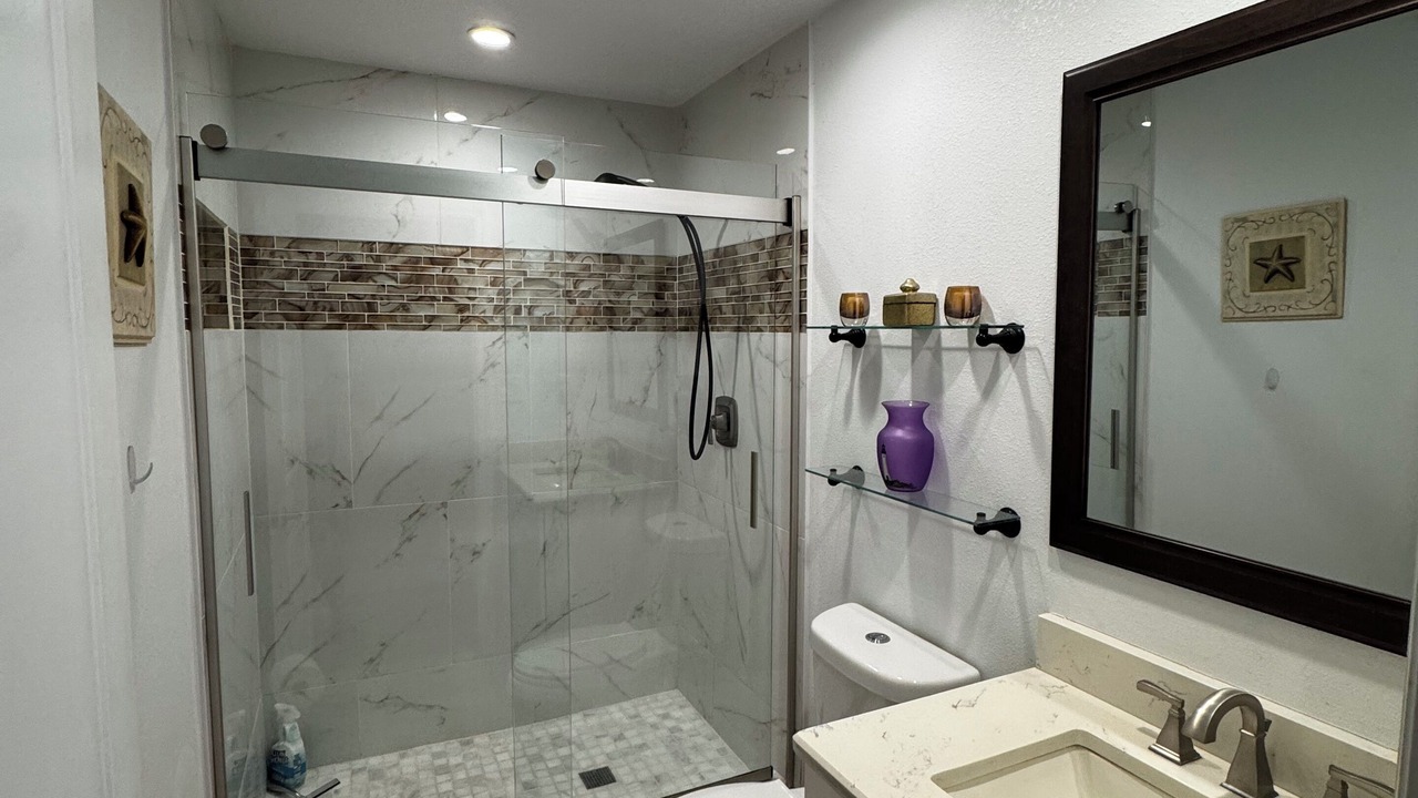 Photo of Bathroom in Astor