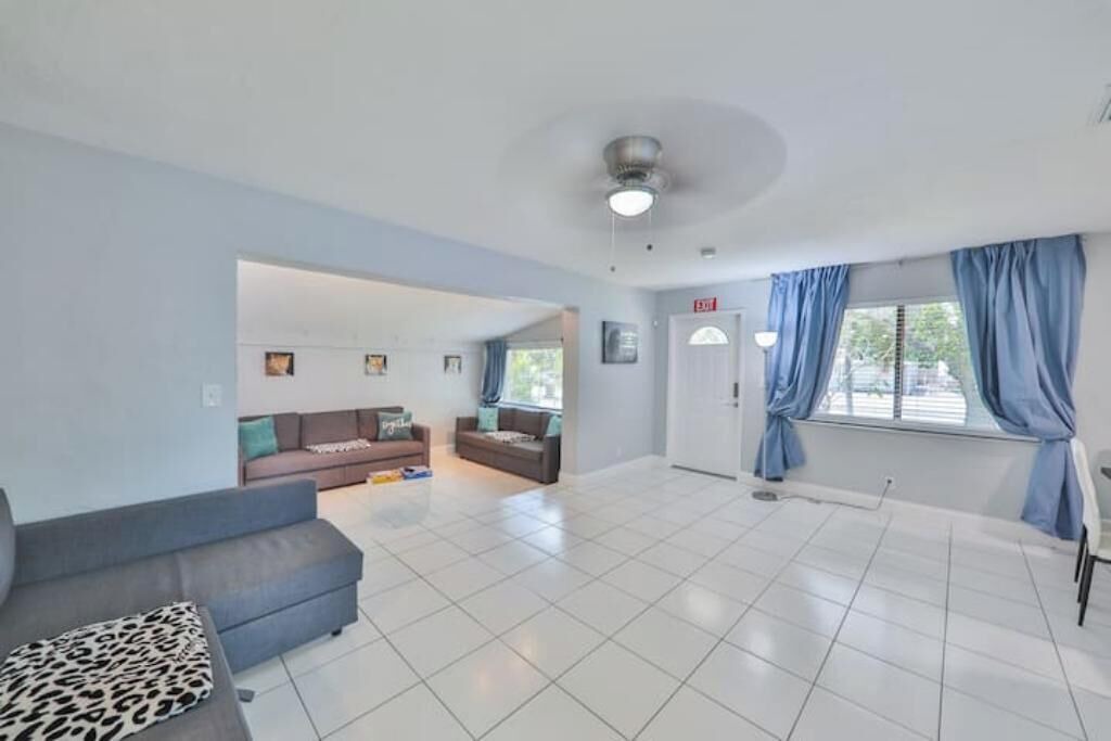 Photo of Livingroom in Sunset