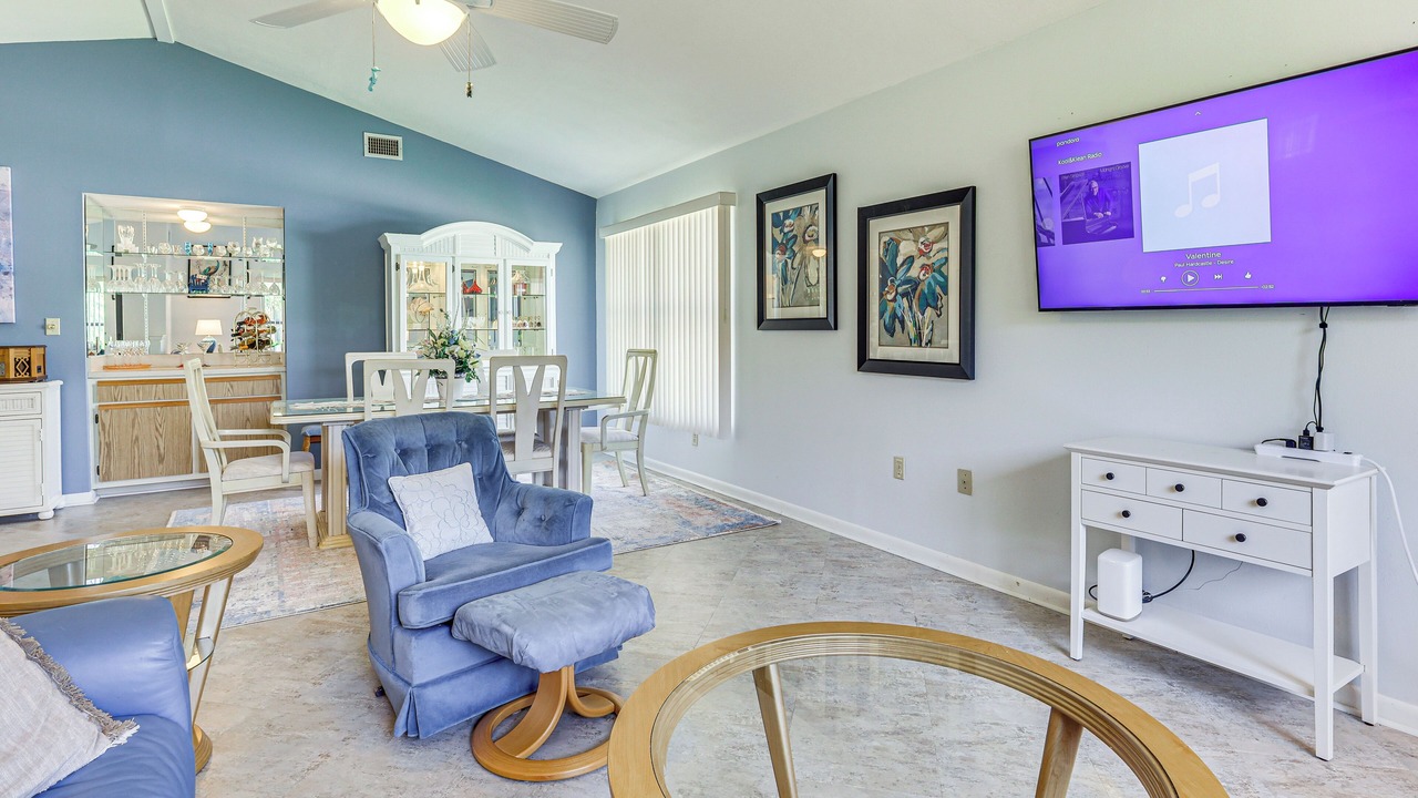 Photo of Livingroom in Iona