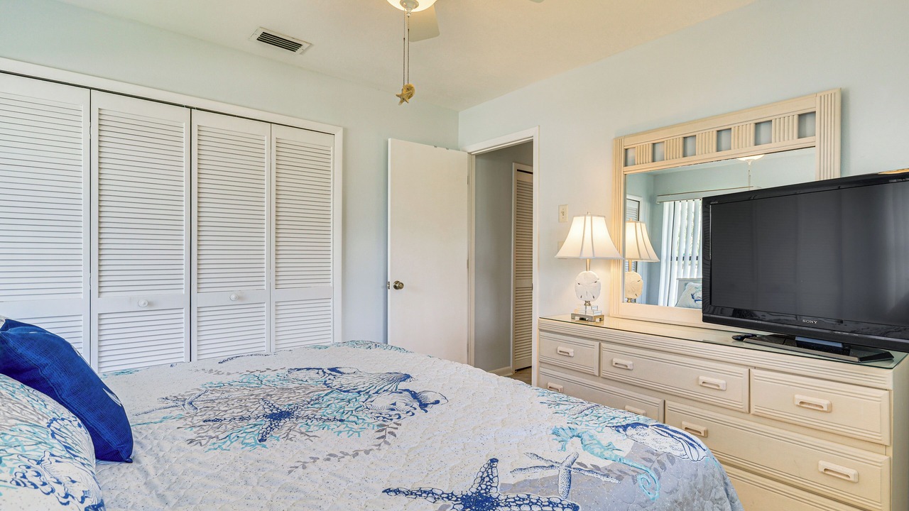 Photo of Bedroom in Iona