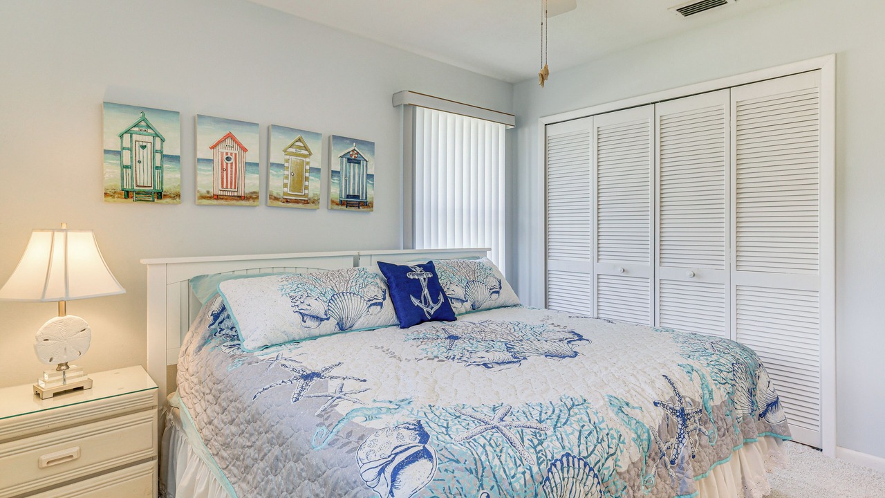 Photo of Bedroom in Iona