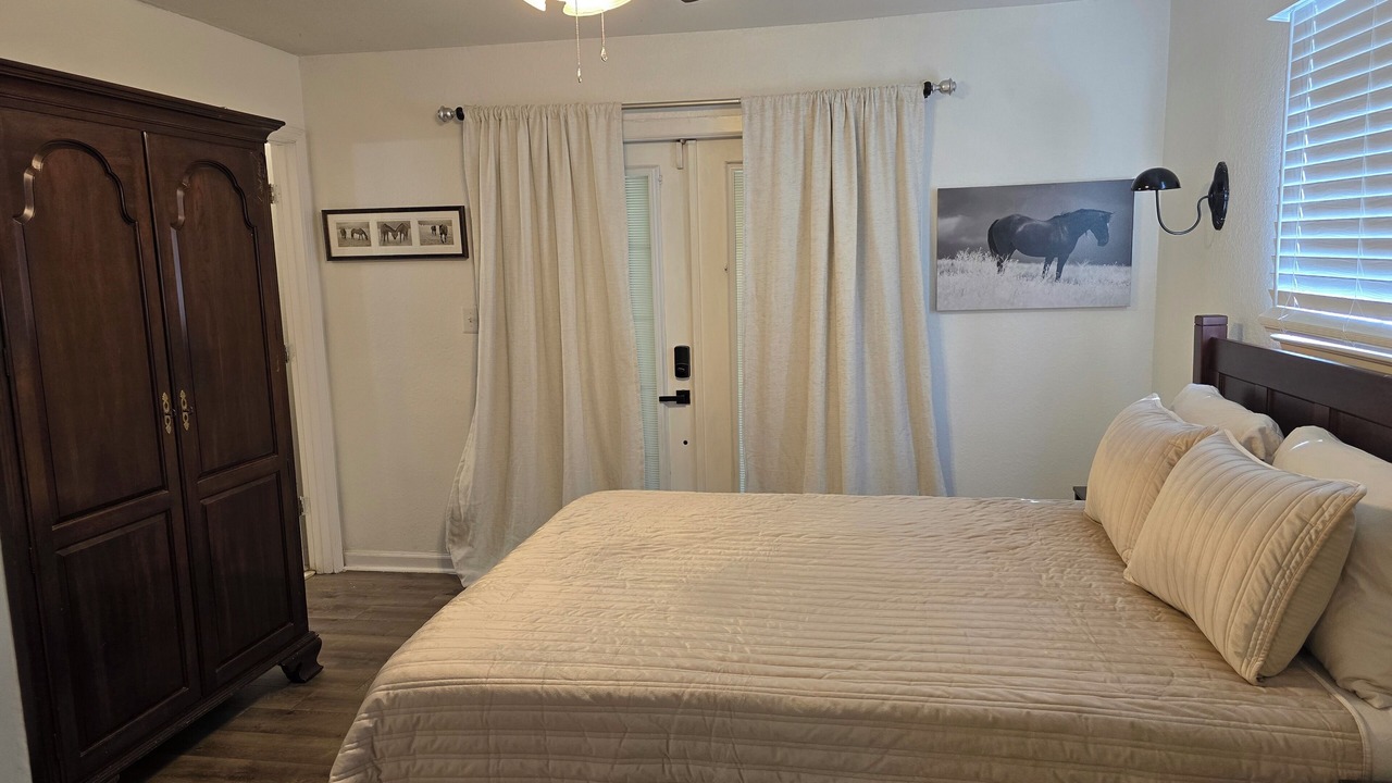 Photo of Bedroom in Tallahassee