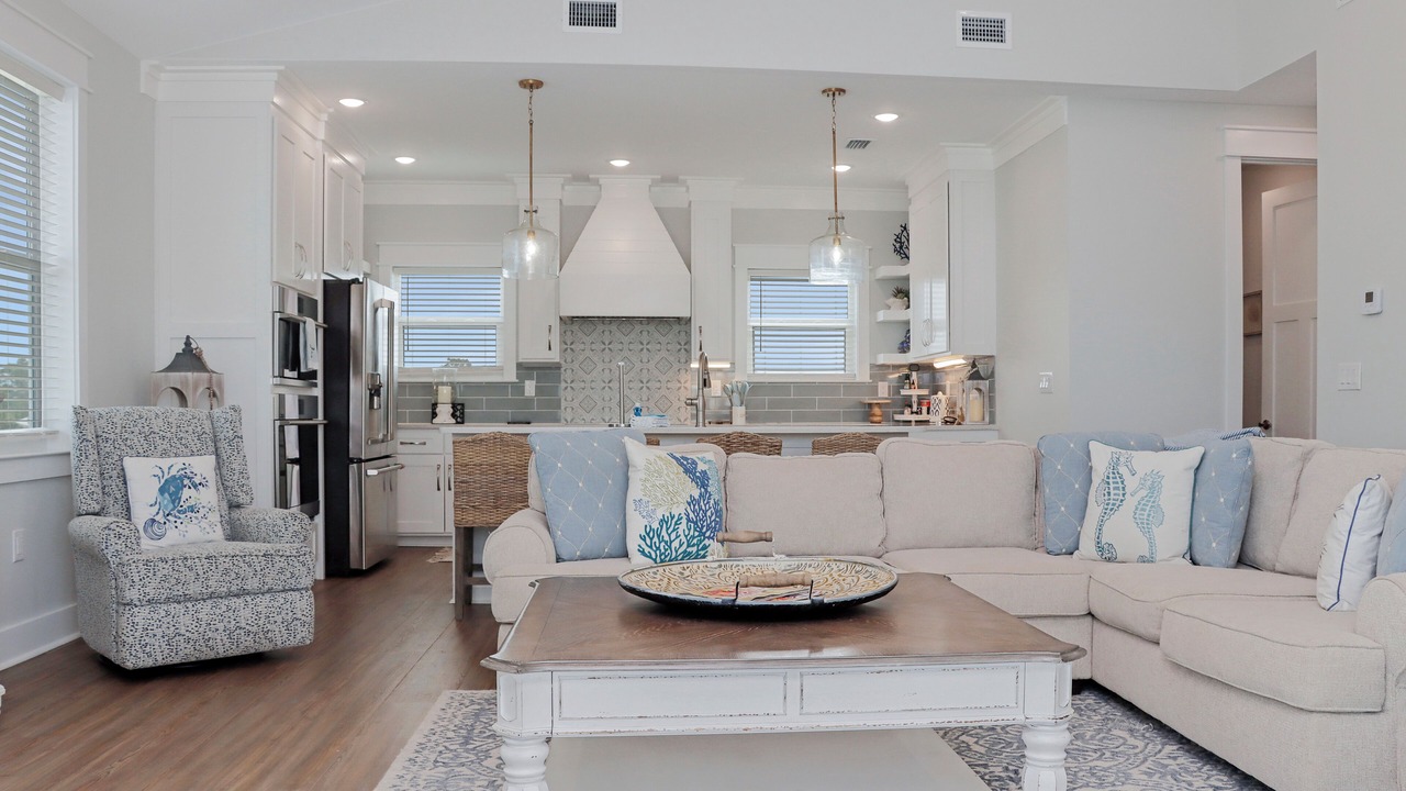Photo of Livingroom in Port St. Joe