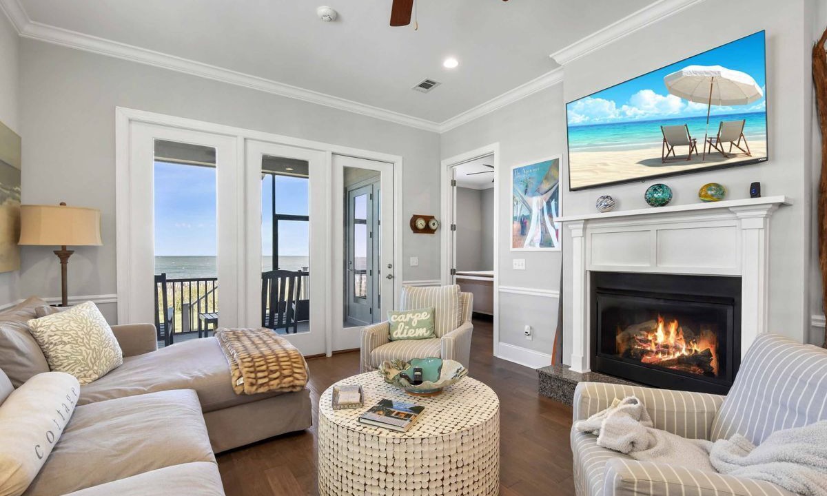 Photo of Livingroom in Jekyll Island