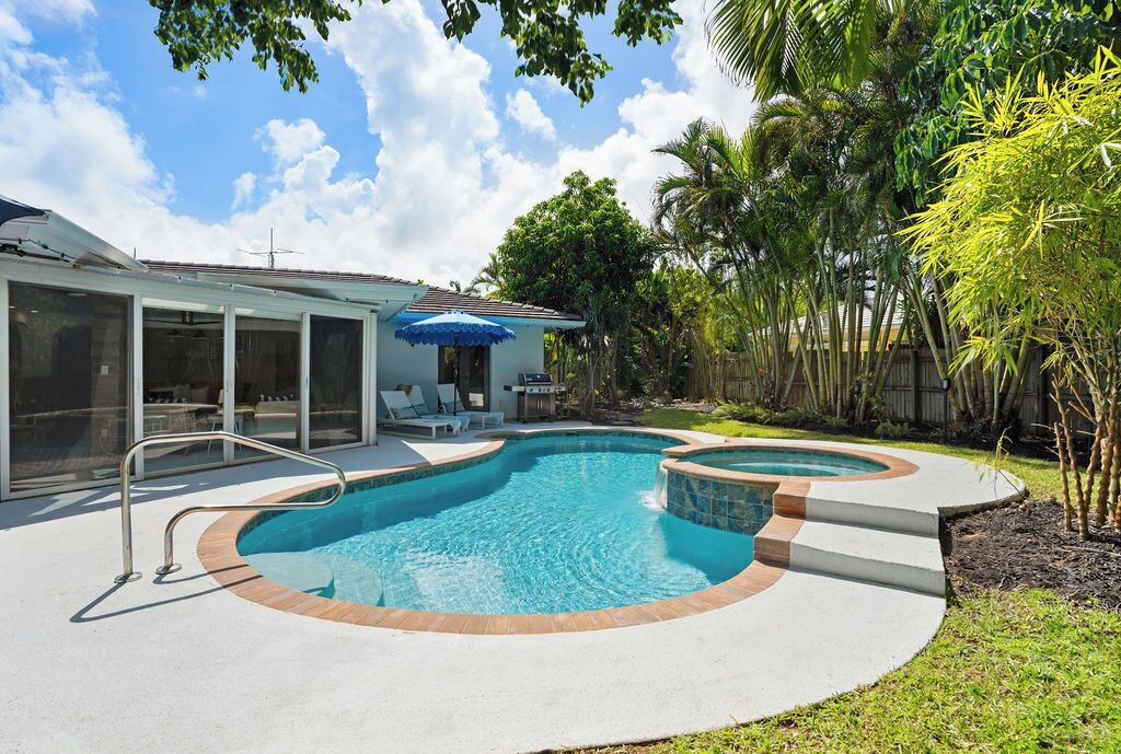 Photo of Outdoor in Palm Beach Shores