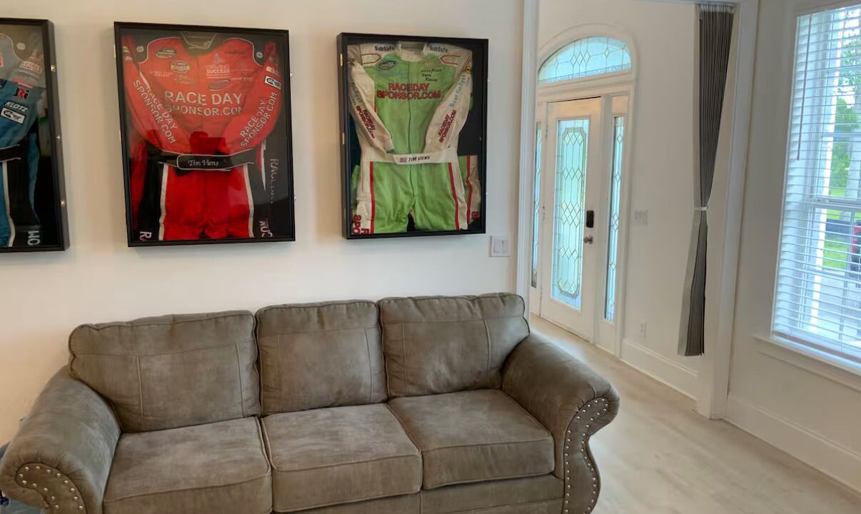 Photo of Livingroom in Quiet Place In The Country