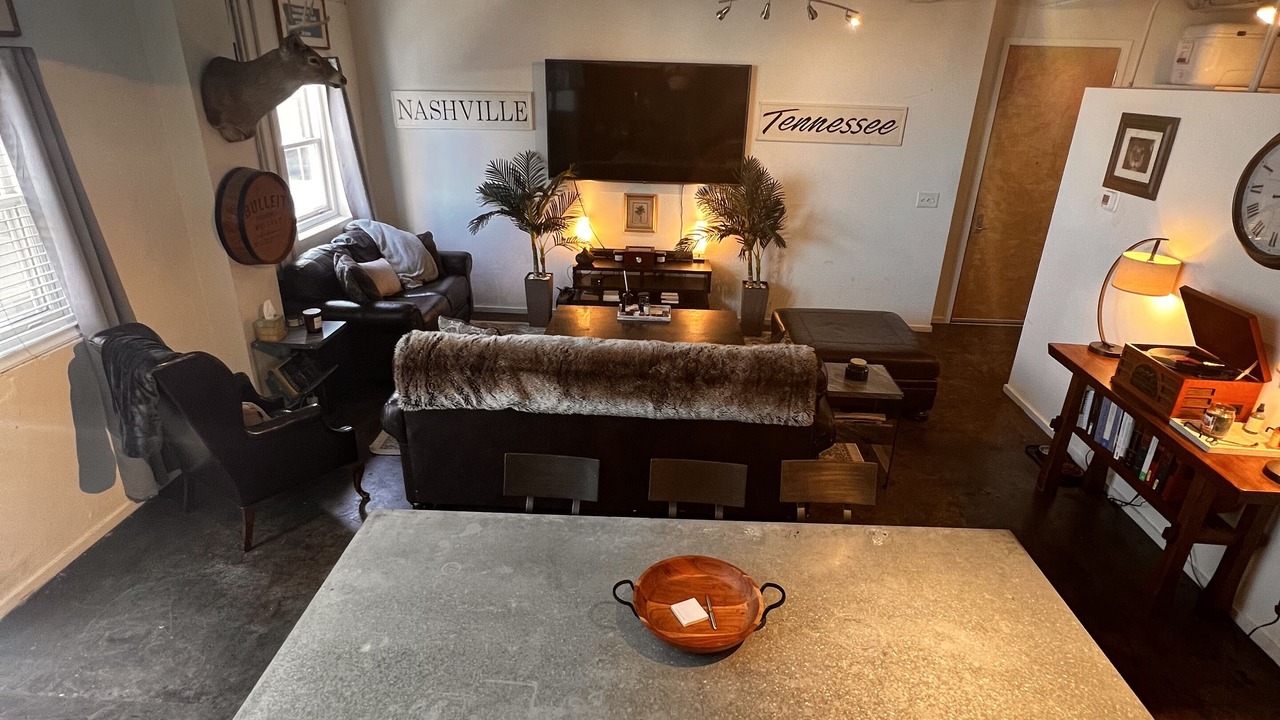 Photo of Livingroom in Arts District