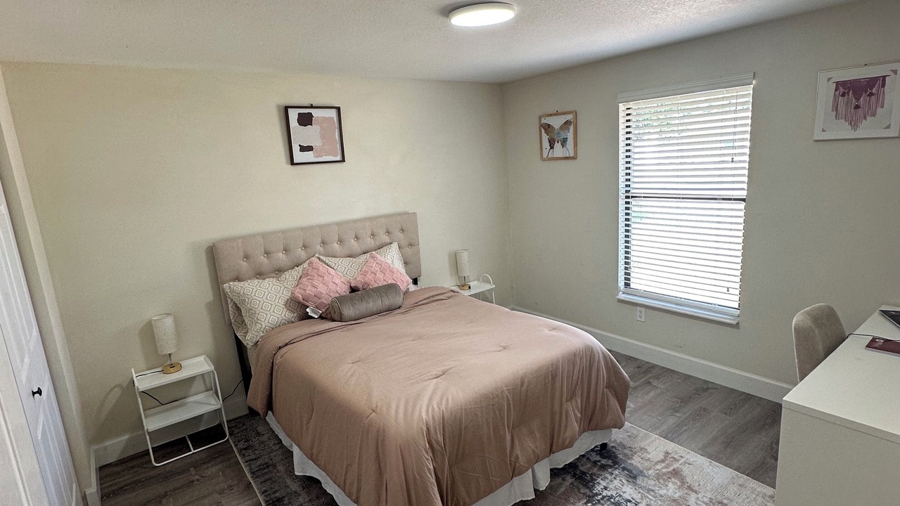 Photo of Bedroom in Fairvilla