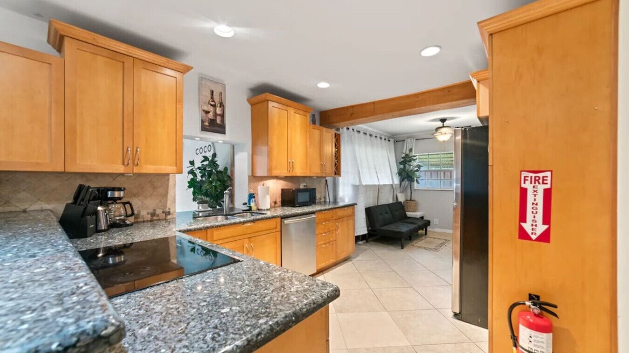 Photo of Kitchen in North Central Hollywood
