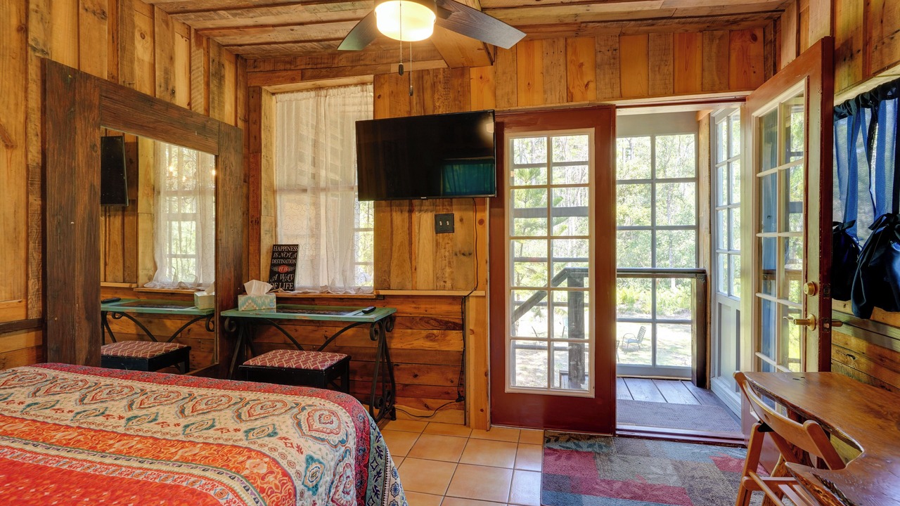 Photo of Bedroom in Lutz