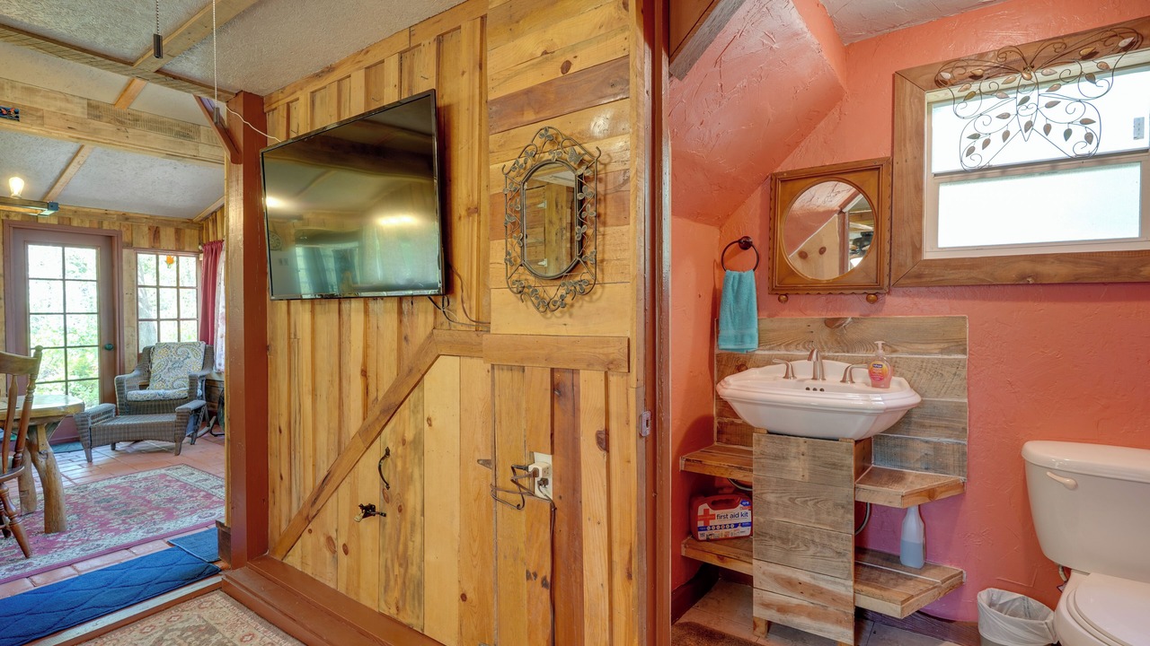 Photo of Bathroom in Lutz