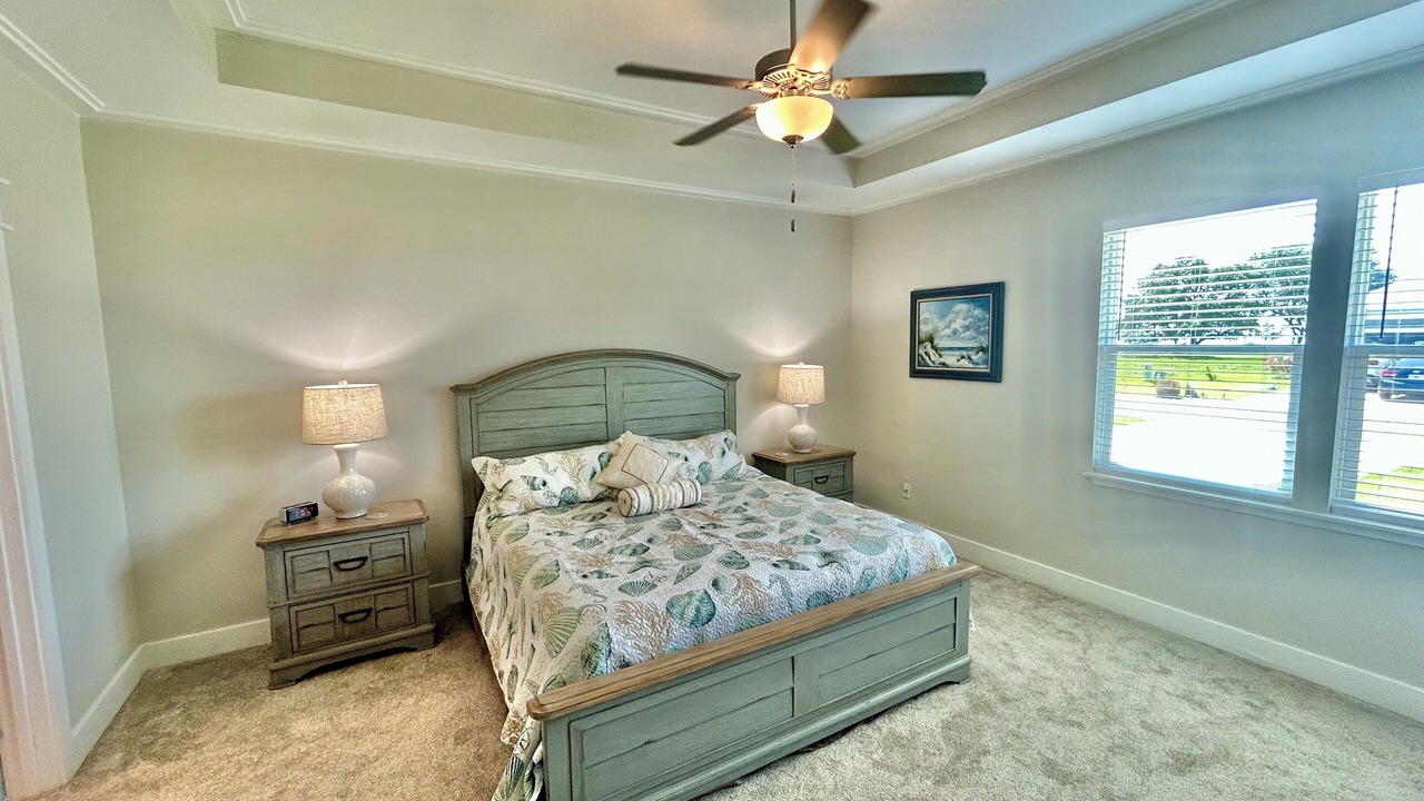 Photo of Bedroom in Eastpoint