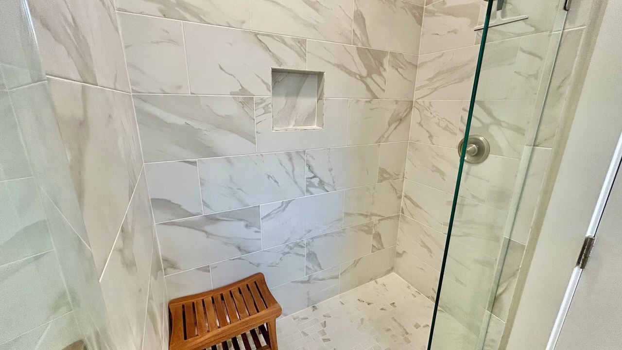 Photo of Bathroom in Eastpoint