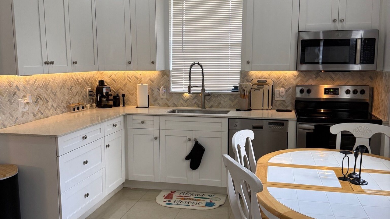Photo of Kitchen in Davie