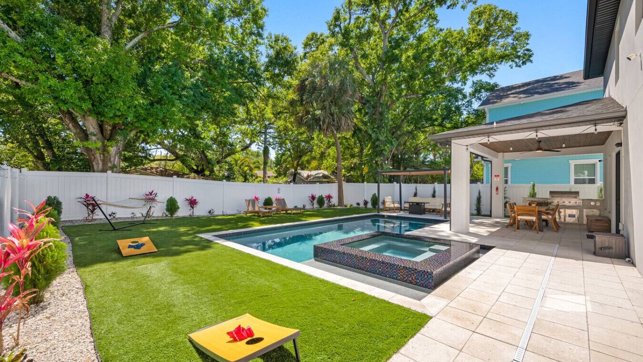 Photo of Outdoor in Riverside Heights