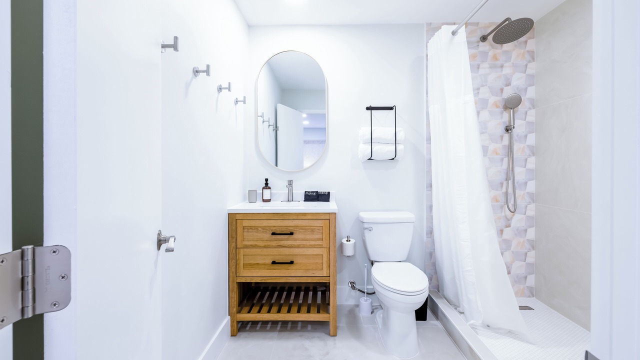 Photo of Bathroom in Gulf Cove