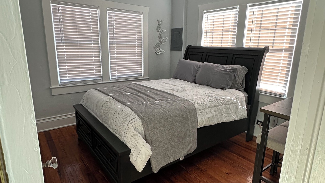 Photo of Bedroom in DeLand