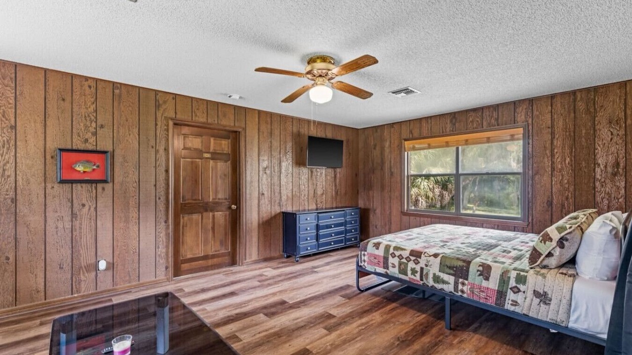 Photo of Bedroom in Dillard Estates