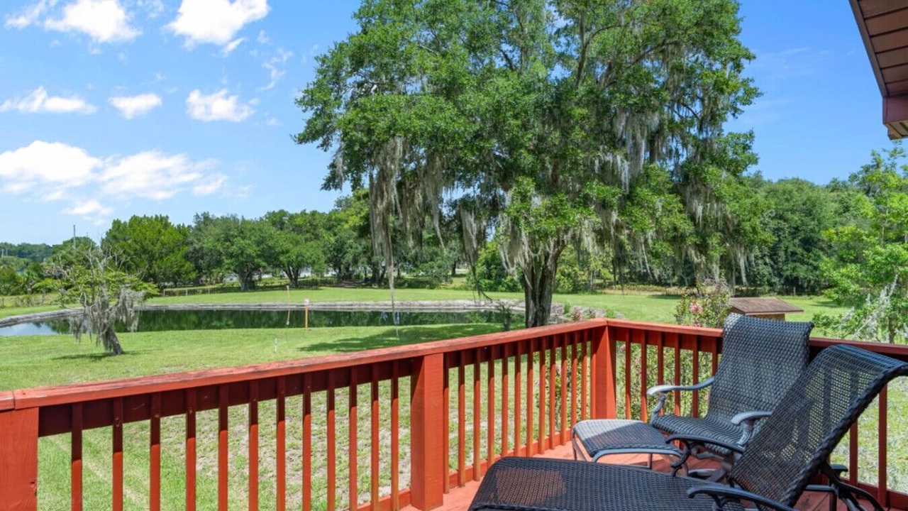 Photo of Outdoor in Dillard Estates