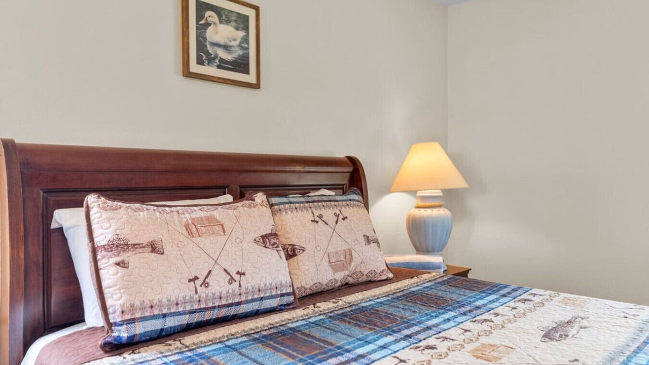 Photo of Bedroom in Dillard Estates