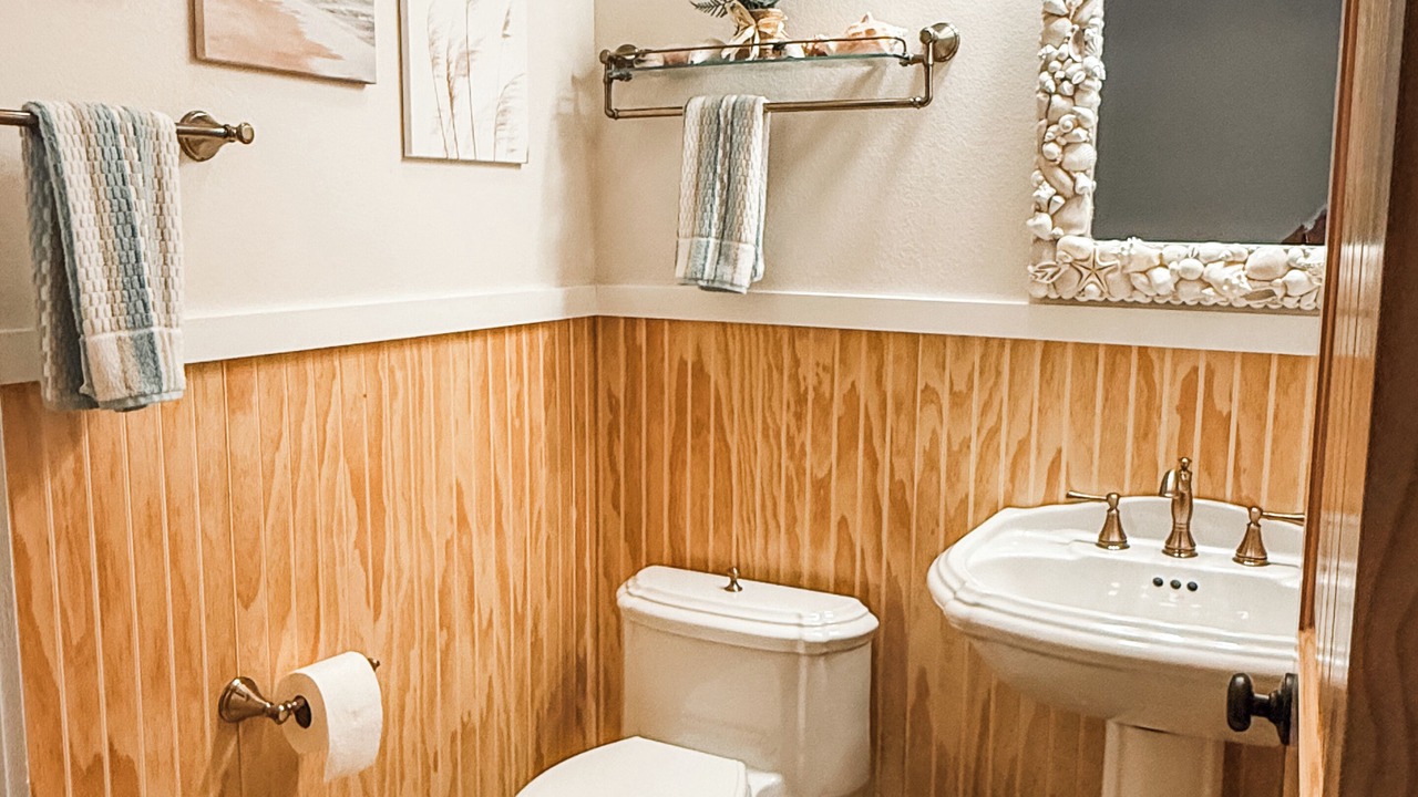 Photo of Bathroom in Crawfordville