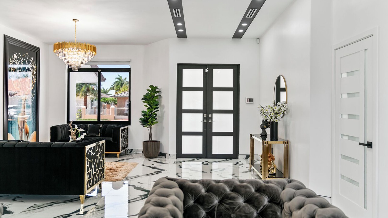 Photo of Bedroom in Tamiami