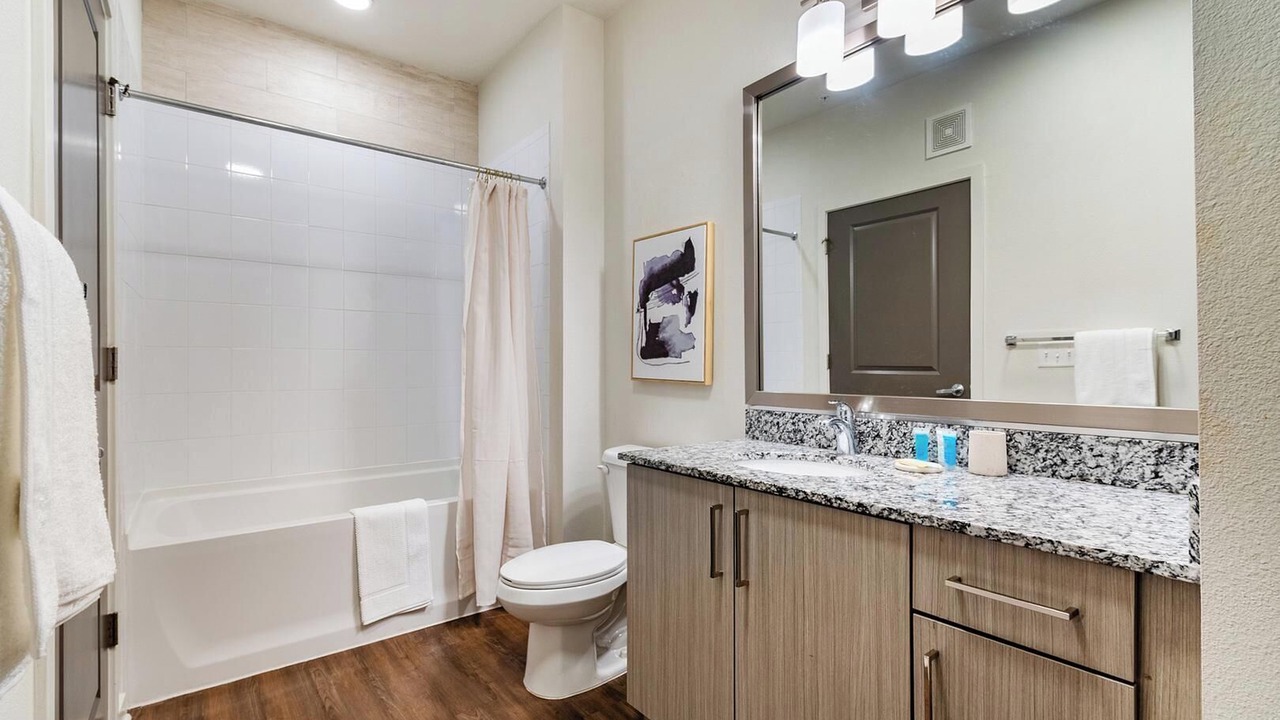 Photo of Bathroom in Tropic