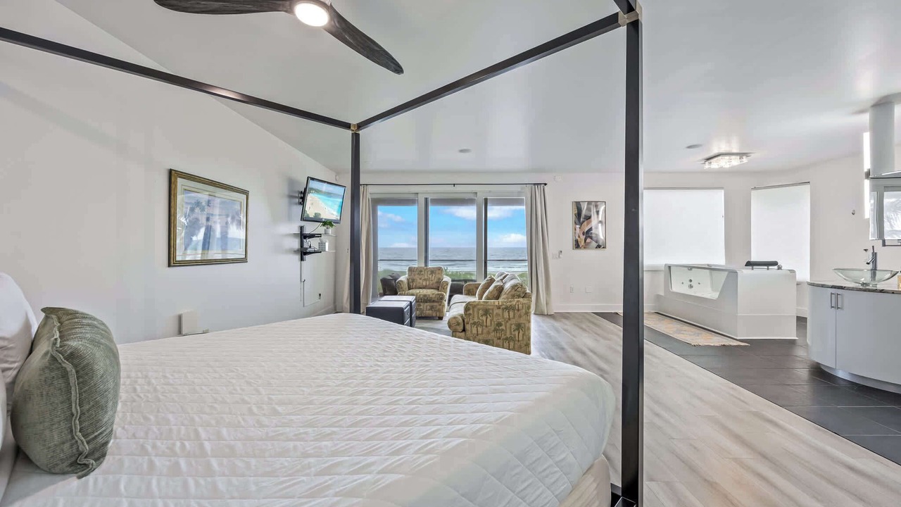 Photo of Bedroom in Cocoa Beach