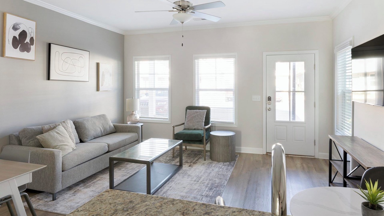 Photo of Livingroom in Huntsville
