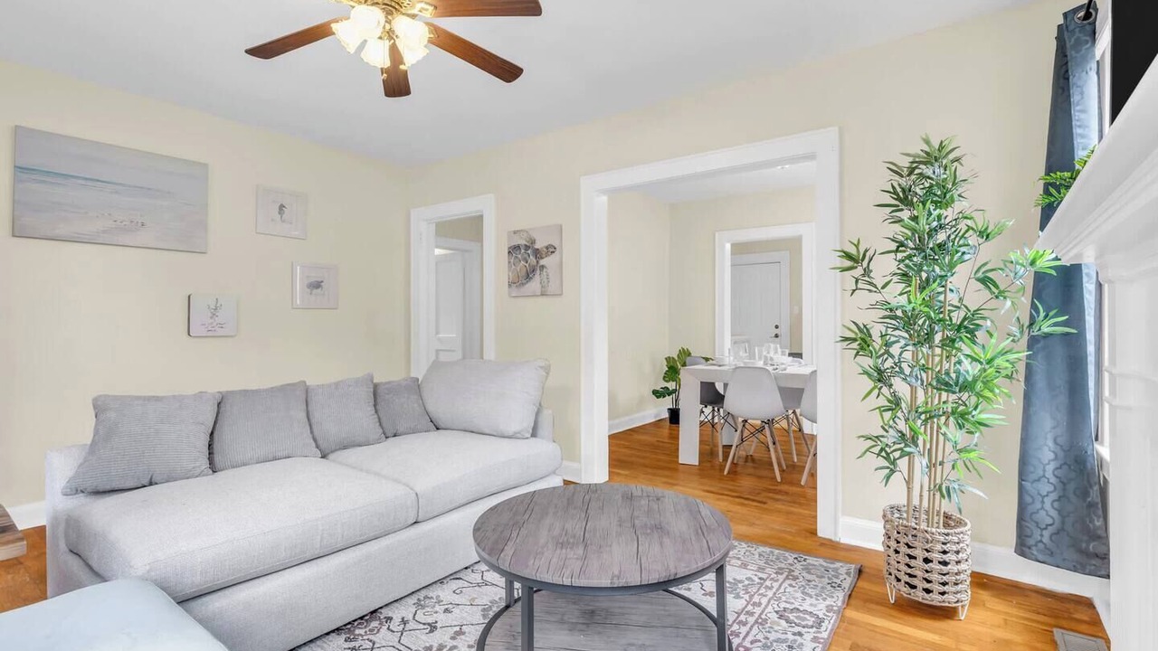 Photo of Livingroom in Spartanburg