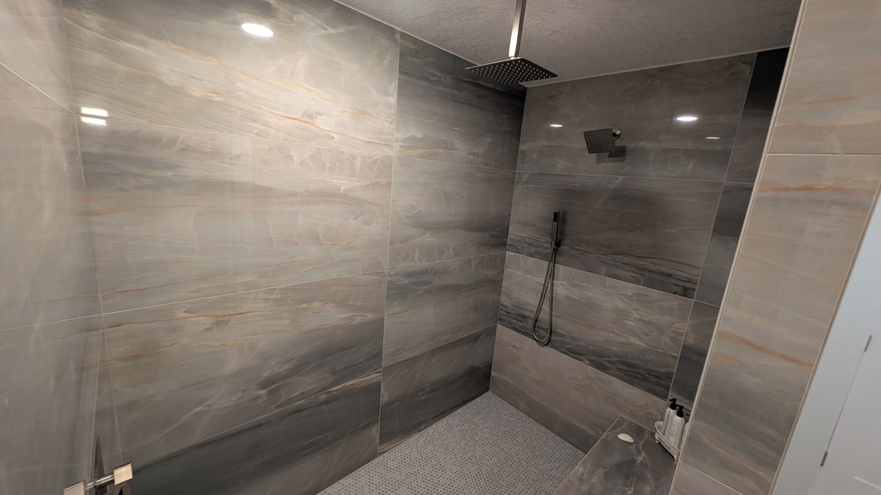 Photo of Bathroom in Chuluota