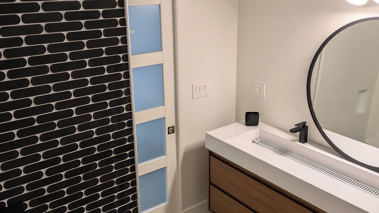 Photo of Bathroom in Crescent Lake