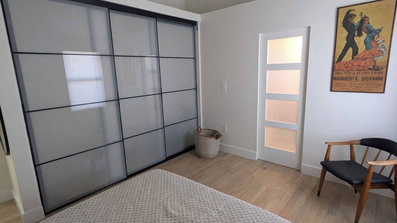 Photo of Bedroom in Crescent Lake