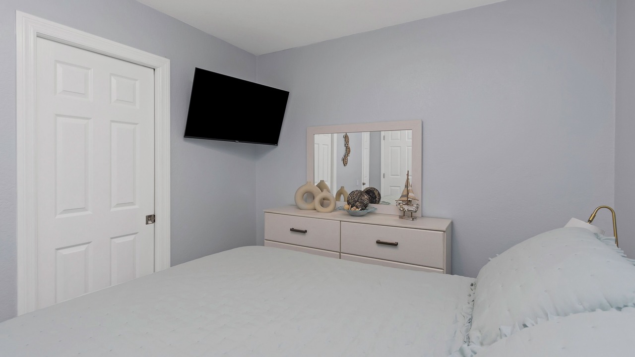 Photo of Bedroom in Pinellas Park
